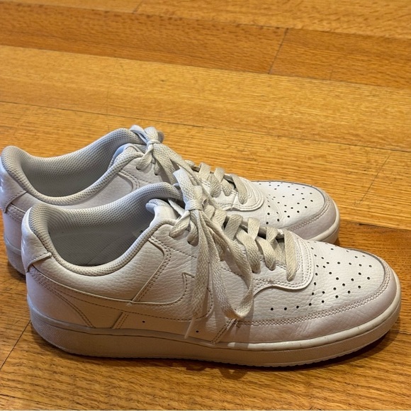 Nike Men’s Court Vision Low Sz 9 CD5434-100